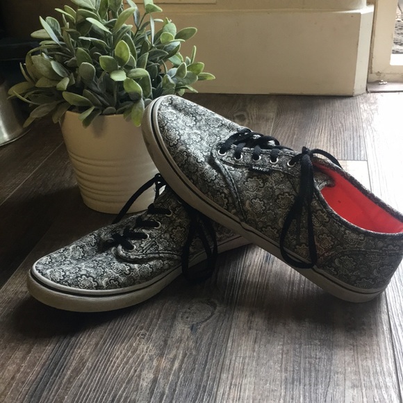 white vans with pink sole